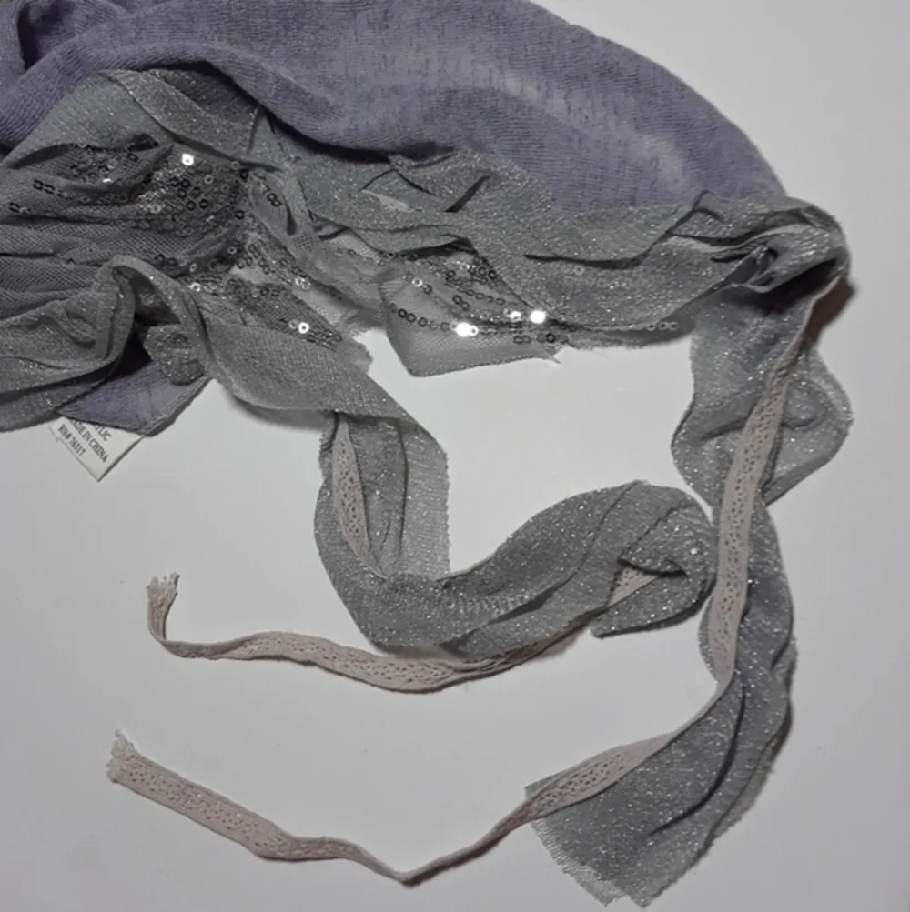 Mixed Materials Sequin Trimmed Frilly Scarf